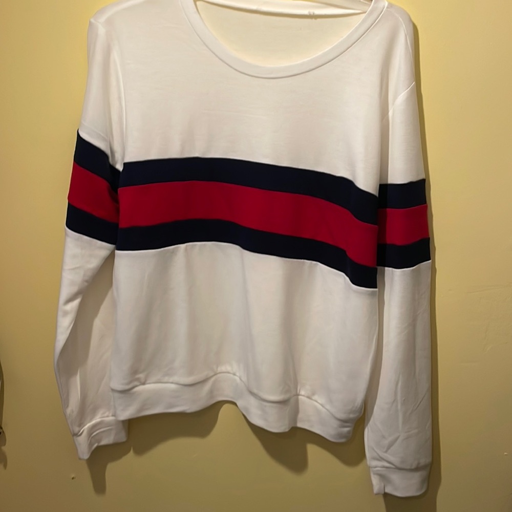 Tommy Hilfiger Sweatshirt.